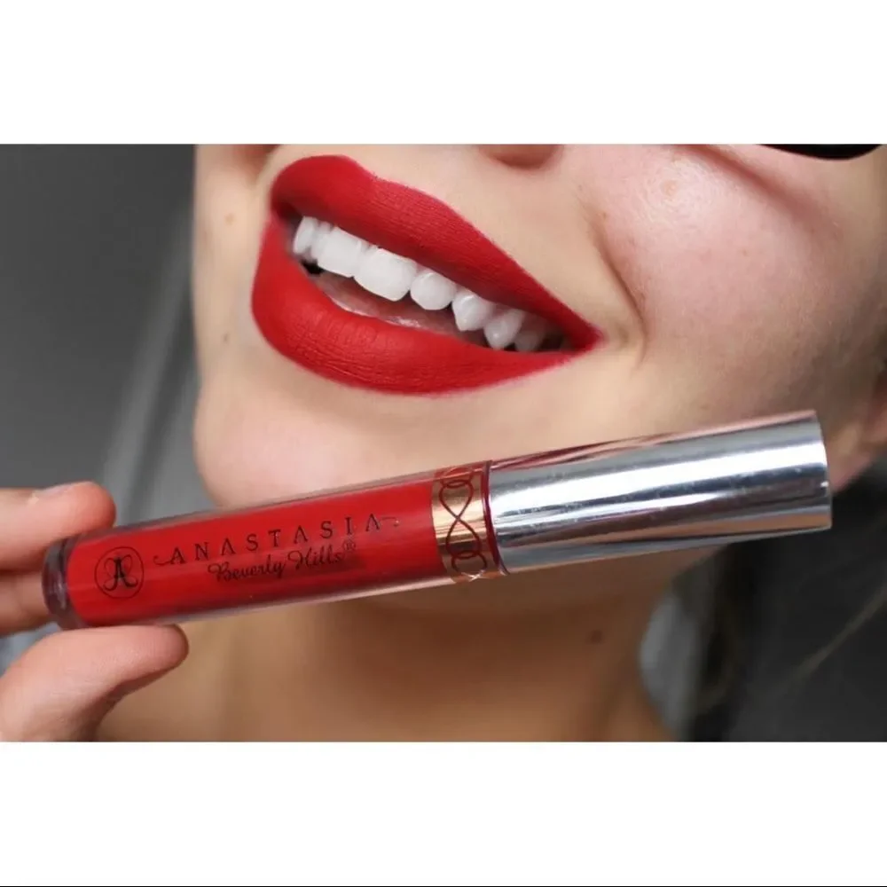 ✨4xHost Pick✨Liquid Lipstick - American Doll✨